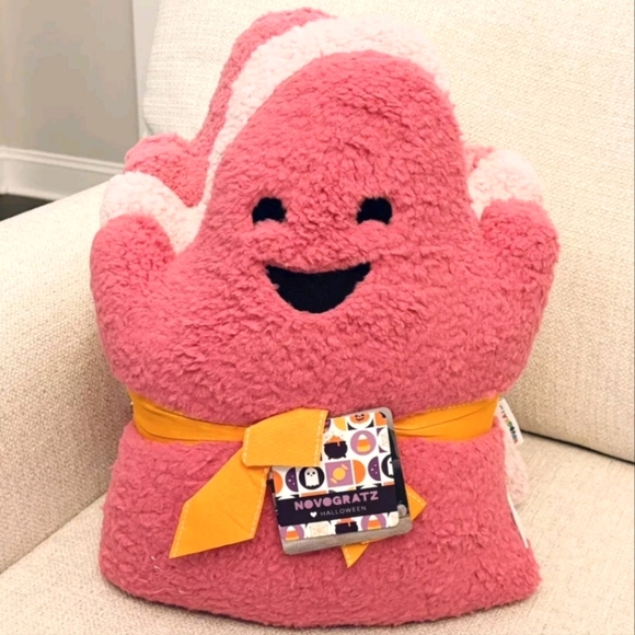 Set of 3 NovoGratz Halloween Pink Ghost Pillows NEW - Picture 2 of 5